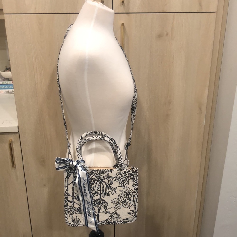 H&M Mini carpet bag hand bag.